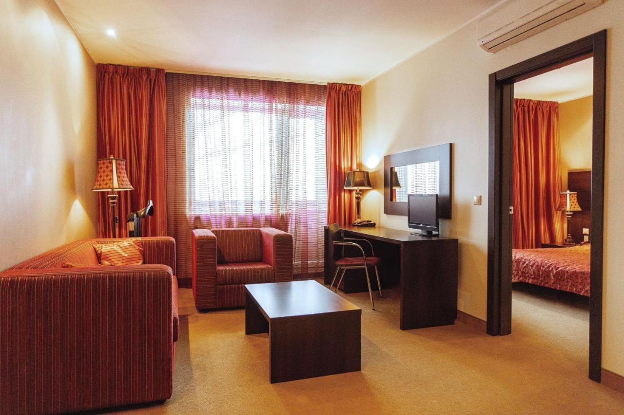 Rixwell Segevold Hotel Sigulda Bagian luar foto