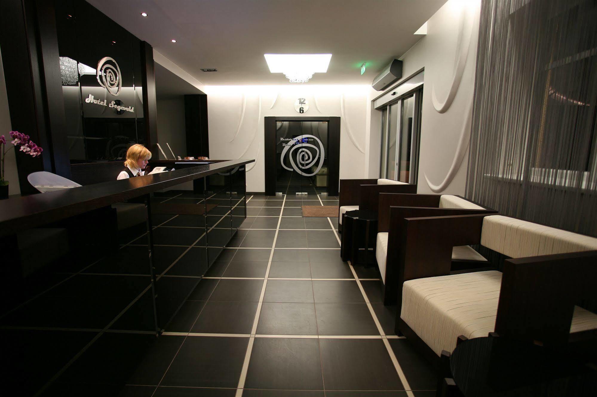 Rixwell Segevold Hotel Sigulda Bagian luar foto