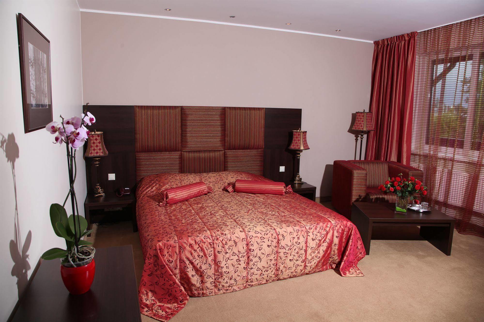 Rixwell Segevold Hotel Sigulda Bagian luar foto